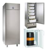 Kühlschränke für die Gastronomie und andere gewerbliche Bereiche finden Sie hier in dieser Kategorie auf Gastromegastore, Ihrem Online-Shop für hochwertige Gastro-Kühltechnik und mehr. Alle Kühlschränke stammen ausschließlich von namhaften Herstellern.